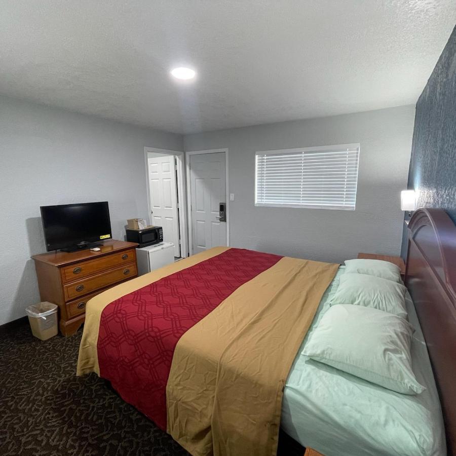 Budget Inn Madill Exterior photo