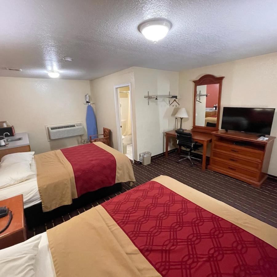 Budget Inn Madill Exterior photo